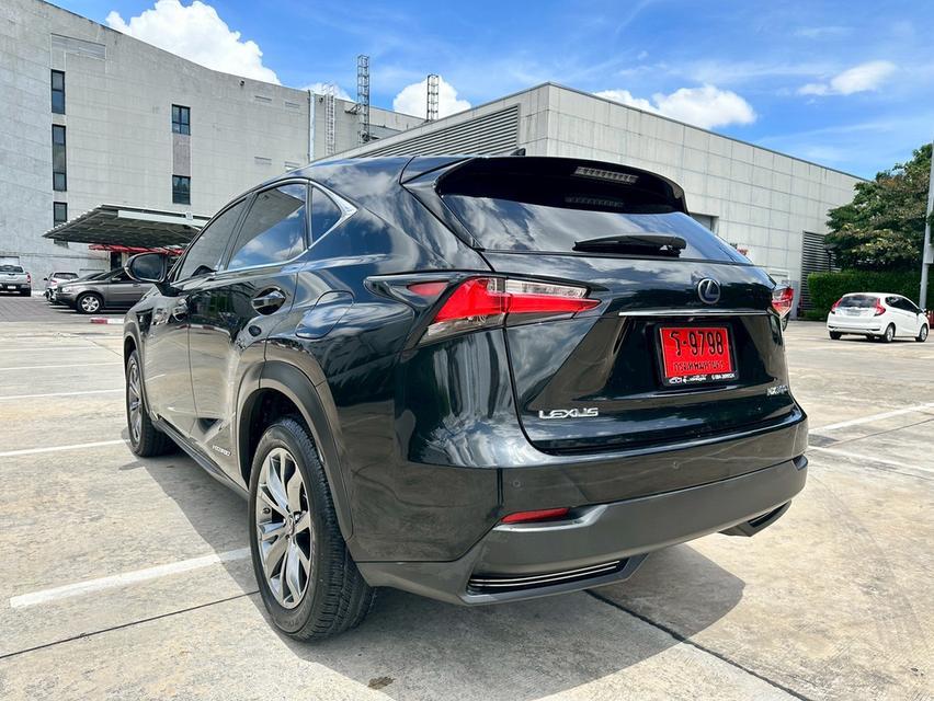 Lexus NX300h Fsport ปี16