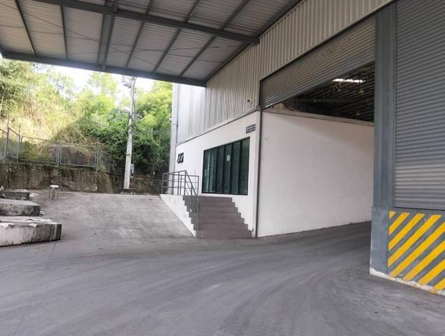 ให้เช่าโกดังศรีราชาชลบุรี ให้เช่าโกดังขนาด 3,000 ตรม. ผังสีเหลือง อยู่ใน free zone ห่างท่าเรือเเหลมฉบัง 25 km. 4