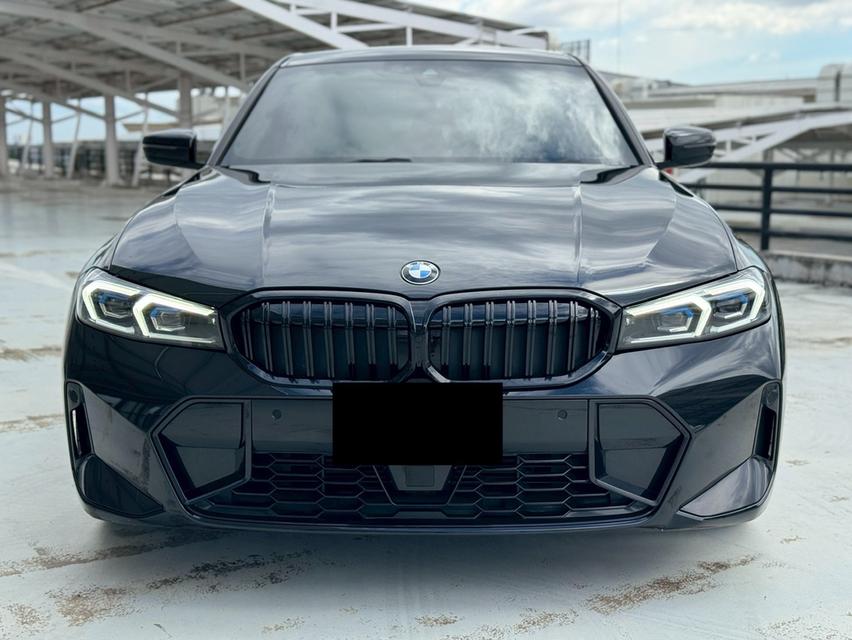 BMW 320d M Sport LCIปี 2023 ไมล์ 25,xxx km
