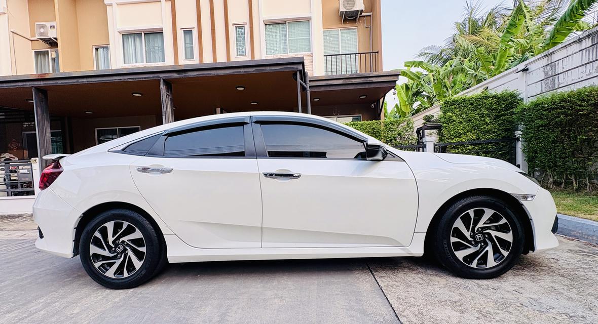 Honda Civic FC 1.8EL CVT ปี 2018