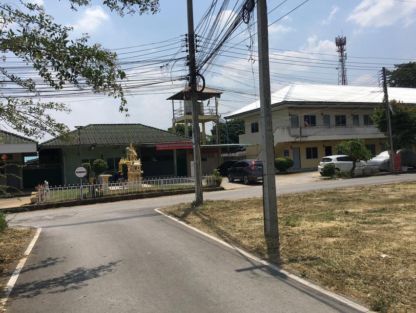 อยู่สะดวกสบาย ทำเลดี 50 ตรว. 6