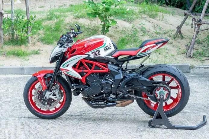 2016 MV Agusta Butare 800 RC 4