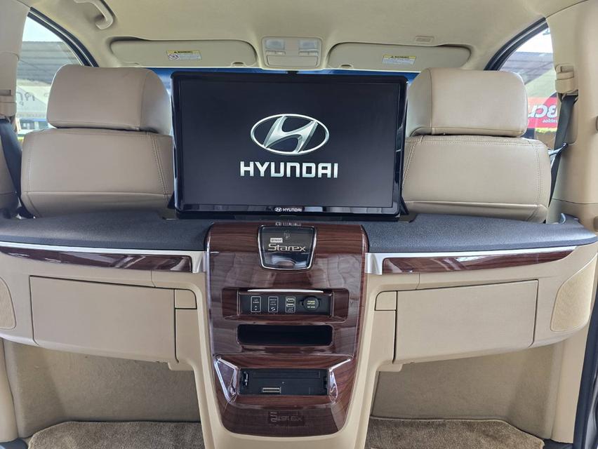 Hyundai H1 Grand Starex 2.54VIP 2016 12