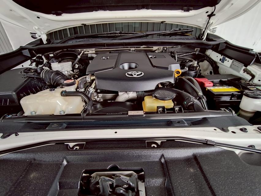 รถยนต์มือสองสภาพพร้อมใช้งาน 9