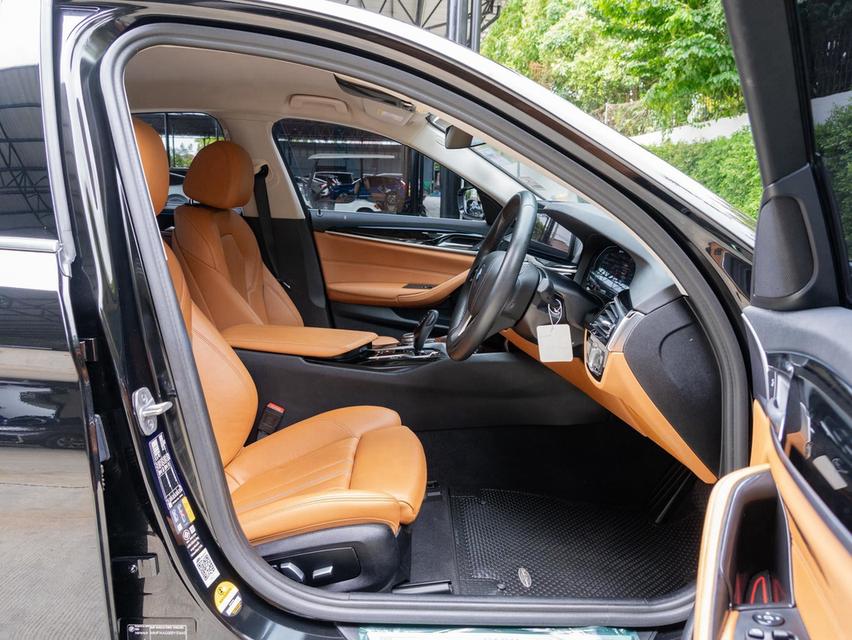 BMW 530e Elite ปี 2023 รูปที่ 12