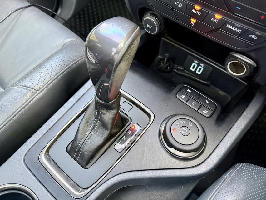 รหัสรถ CH62 FORD EVEREST 3.2 4WD TOP 2018 รูปที่ 9