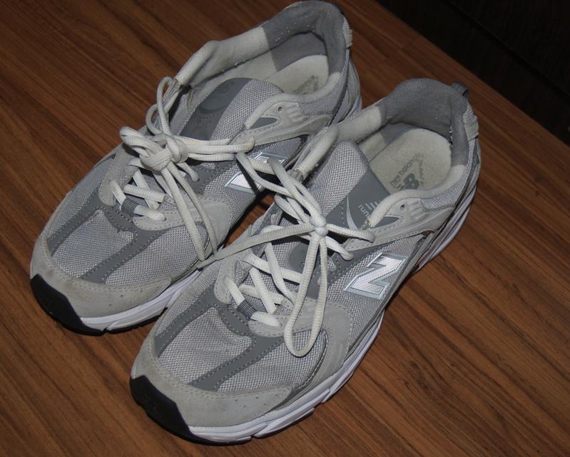 ์รองเท้า New Balance Sneaker size US10