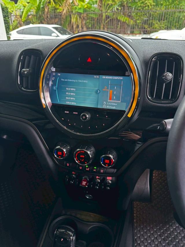 countryman S entry