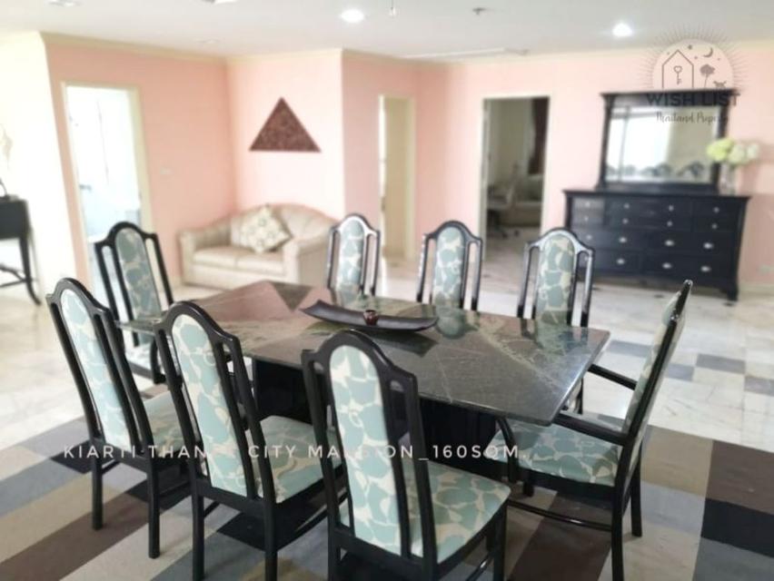 ให้เช่า คอนโด pet-friendly condo with 2 bedrooms เกียรติธานี ซิตี้แมนชั่น 160 ตรม. near Terminal21  EmQuartier Sukhumvit 3