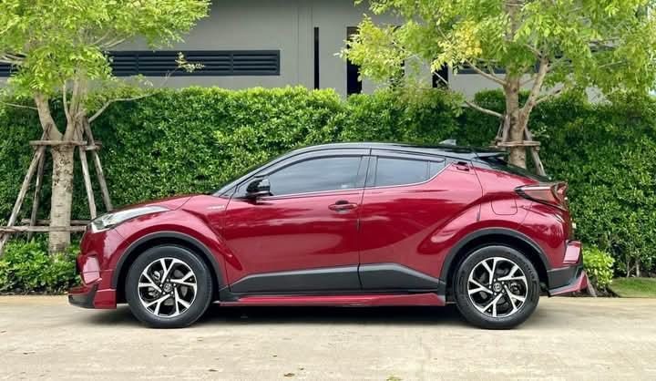 ขายด่วน Toyota CHR 3