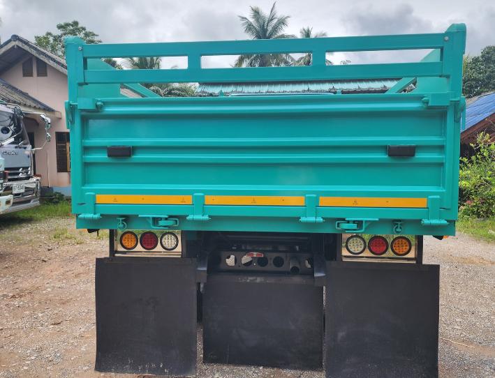 รถบรรทุก 6 ล้อ​ ISUZU​ NQR​ 175​ 6