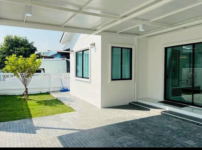 ให้เช่าบ้านเดี่ยว ตกแต่งหรู เฟอร์นิเจอร์พร้อมอยู่เครื่องใช้ไฟฟ้าครบ ซอยทุ่งเศรษฐีแยก 18