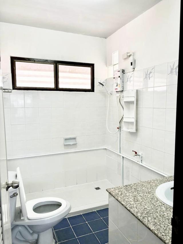 🏡✨ ให้เช่าบ้านเดี่ยว บรรยากาศส่วนตัว กว้างขวาง สะอาด พร้อมเข้าอยู่ ใกล้ตัวเมืองและสิ่งอำนวยความสะดวกครบครัน 13