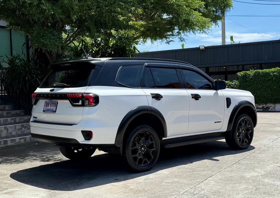 2023 FORD EVEREST 2.0 TURBO SPORT รถมือเดียวออกป้ายแดง รถวิ่งน้อย เข้าศูนย์ทุกระยะ ไม่เคยมีอุบัติเหตุครับ 2