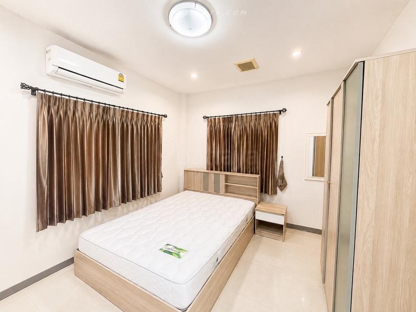 For Rent — Fully Furnished House at Ruen Pisa Village, PattayaBeautiful house for rent at Ruen Pisa Village, Pattaya. Fully furnished and ready 11