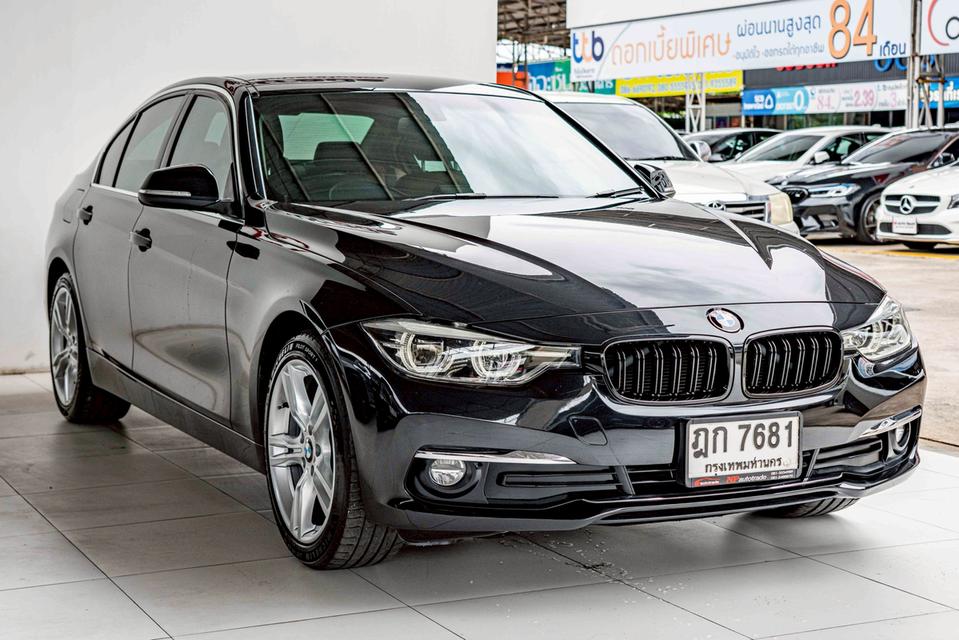 รหัสรถ NP7681 BMW 320d ICONIC LCI 2017