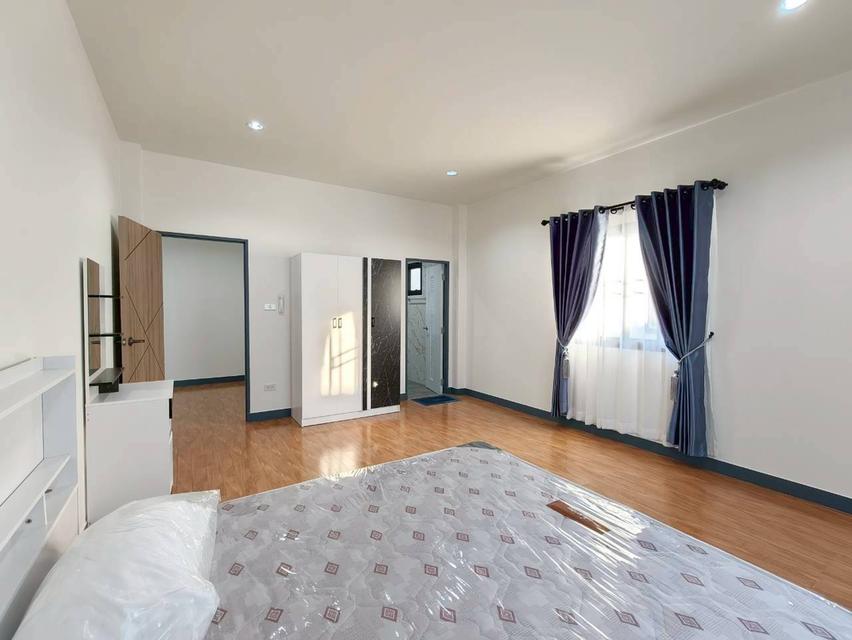 🏡 บ้านเดี่ยวหลังใหญ่ 304 ตร.ม. ทำเลรวมโชค ใกล้ รร.ต้นกล้า เพียง 1.5 กม. Spacious 4-Bedroom House - 304 sq.m., 3 mins to Tonkla School & Ruamchok 14