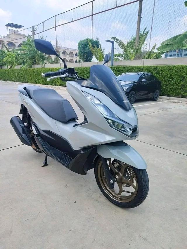 Honda PCX สวยๆ 2