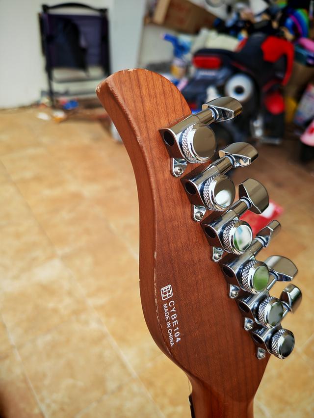 เอฟเฟคกีตาร์ กีตาร์ไฟฟ้า 10