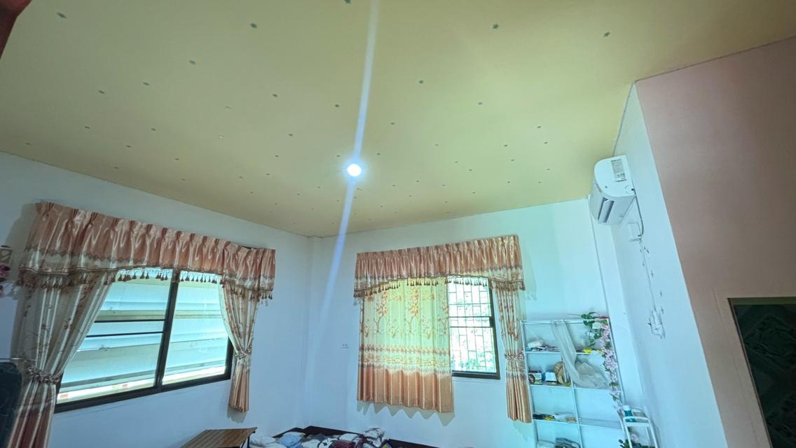 ขายบ้านครอบครัวใหญ่ 3 ชั้น 5 ห้องนอน จอดรถ2คัน แม่สาย เชียงราย 15