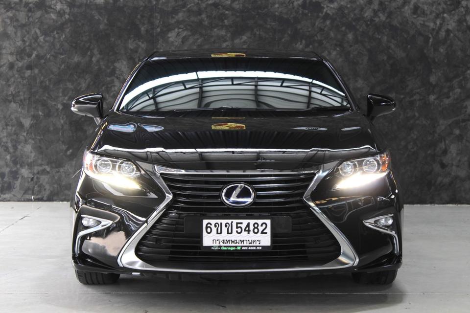 รหัสรถ JRS5482 Lexus ES300h ปี 2017