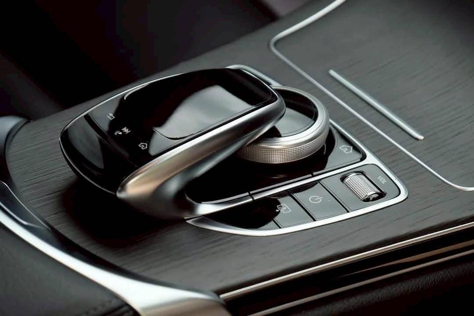 รหัสรถ PR5 Mercedes-Benz C300e AMG Dynamic W205 Facelift ปี 2020 9
