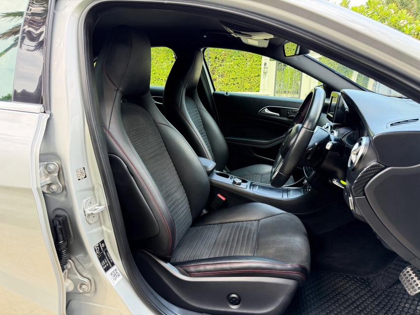รหัสรถ AVA6923 🌟 Benz A180 W176 ปี 2015 ตัว AMG Top รูปที่ 10
