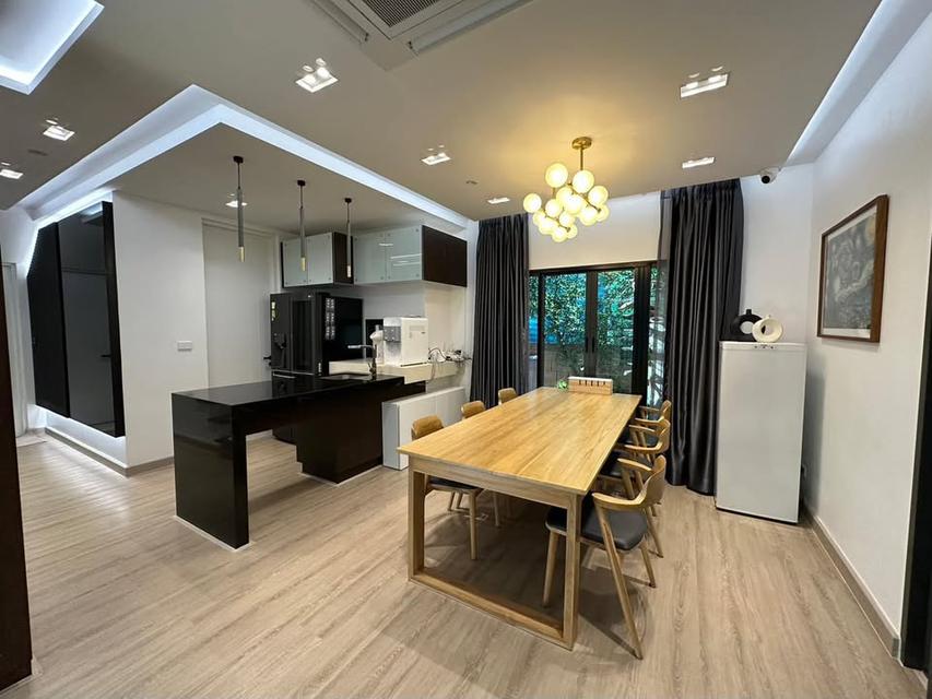 ขาย/ให้เช่า บ้านเดี่ยวเศรษฐสิริ (ศรีนครินทร์–พระราม9) กรุงเทพกรีฑา ซอย 7  แปลงมุม ติดสวน 5