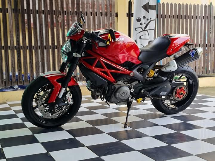 มอเตอร์ไซค์ Ducati Monster 796 สภาพดี 4