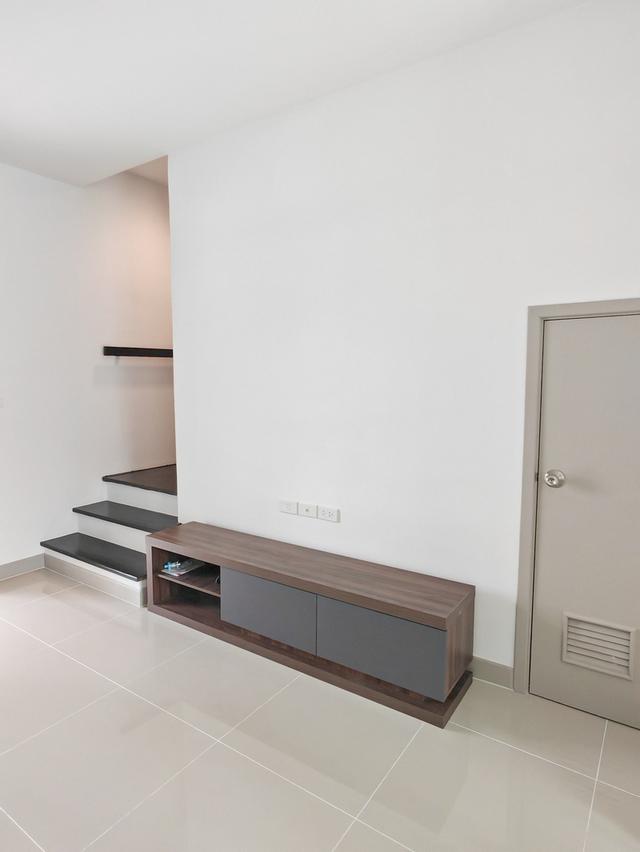 เช่าทาวน์โฮม 3 ชั้น ใกล้ BTS สายหยุด  Premium Place พหลโยธิน รามอินทรา 6