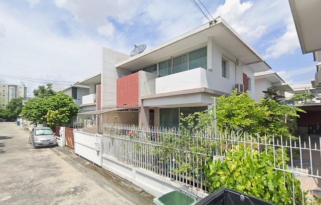 พร้อมเฟอร์ฯครบ 3นอน ตลาดใจโต300ม. ตลาดเคหะบางพลี ให้เช่าบ้าน 2ชั้น หรูหรา 38ตร.วา. รร.เกวลินวิทยา 1.8 กม. ทำเลดี รพ.จุฬา 1