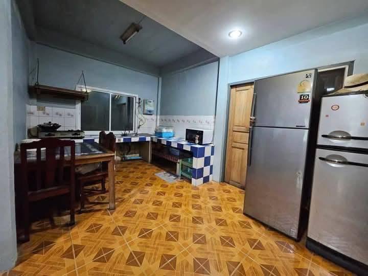 ขายบ้าน ติดถนน. เป็นการขายสิทธิ์เช่าวัด ใกล้เมือง ใกล้ทางด่วน รถเมล์วิ่งผ่านหน้าบ้าน 6