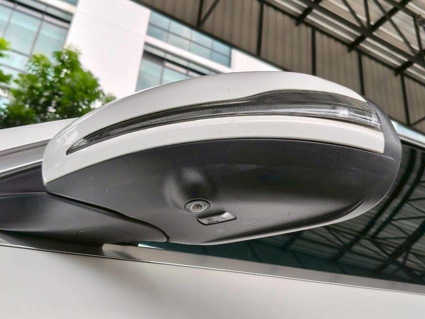 รหัสรถ KP53 ✴️ Mercedes-Benz GLC250d AMG Top Sunroof 2019✴️ 12