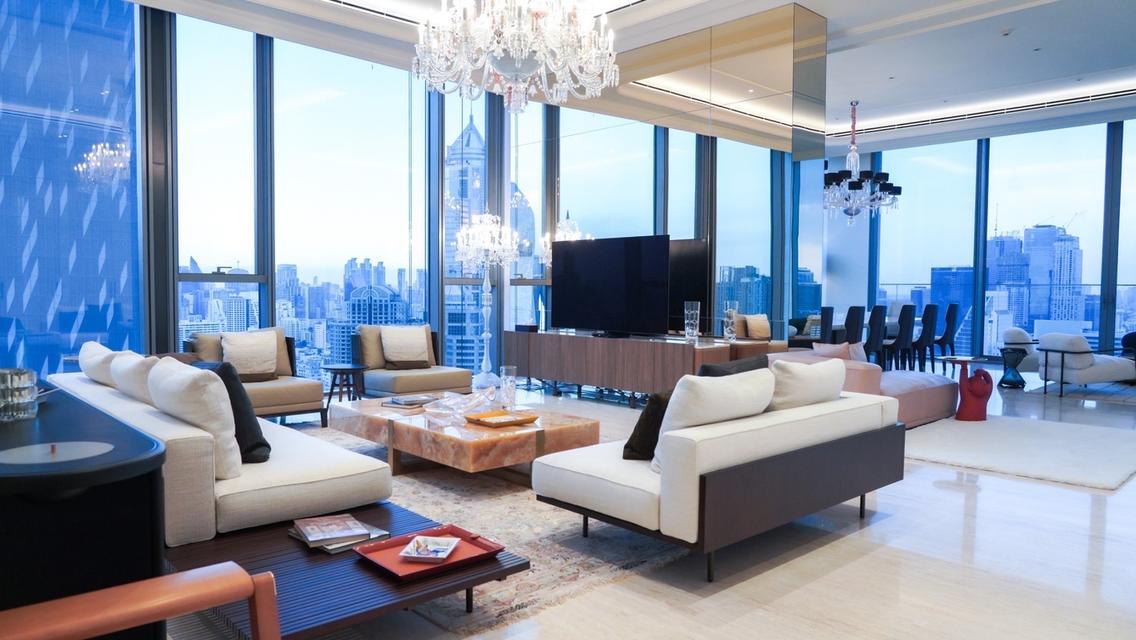 Scope Langsuan - Luxurious Penthouse for sale in central of Bangkok near Central Chidlom department store and precious location. 1