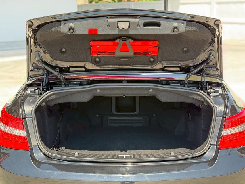 BENZ E-CLASS E250 AMG CABRIOLET 2011  18