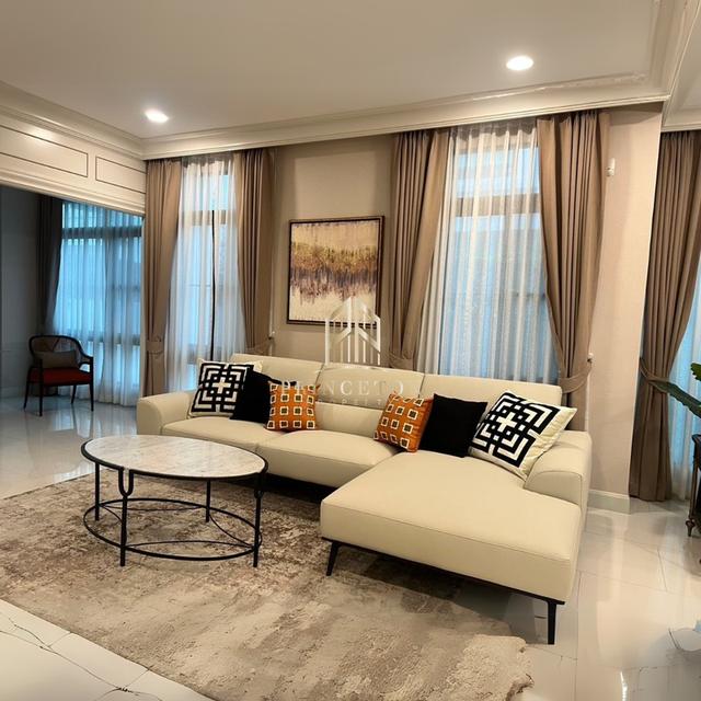 Luxury House For Sale or Rent Nantawan Rama 9 New Krungthepkreetha 2