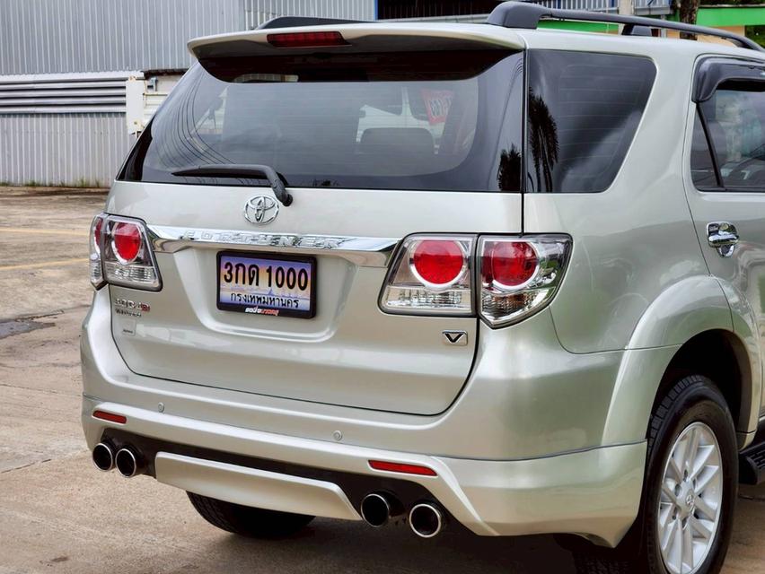 ขาย Toyota Fortuner 2.5V ปี13 8