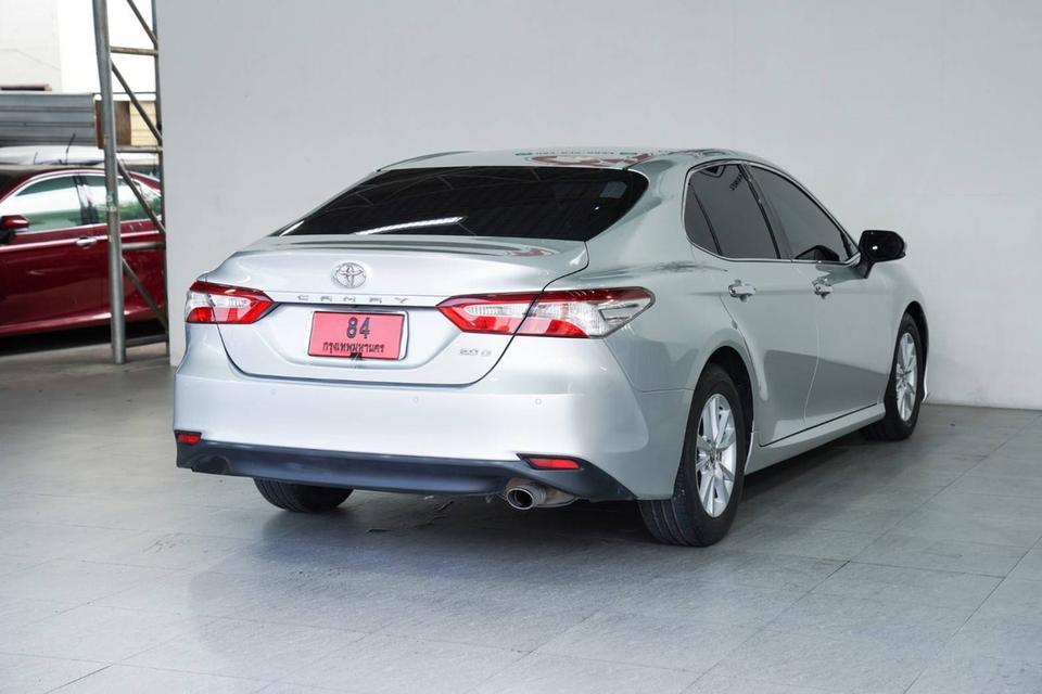 TOYOTA CAMRY 2.0 G AT ปี 2019 รถหรู ประวัติสวยๆ น่าใช้สุดๆ 3