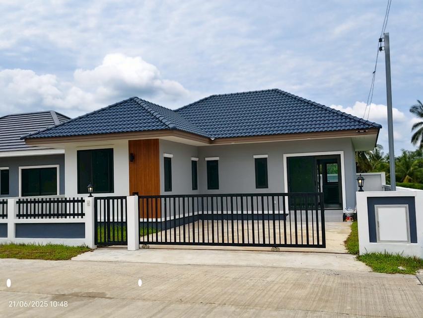  🏡บ้านใหม่มือ 1 พร้อมเข้าอยู่ ทำเลทองหนองจอก