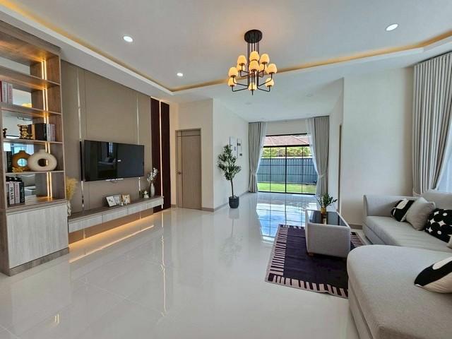 ขายบ้านเดี่ยวพื้นที่ใหญ่ พร้อมสระว่ายน้ำส่วนตัว พิกัด เส้นพัฒนาการ ใกล้ รร.นานาชาติธาราพัฒนา 3
