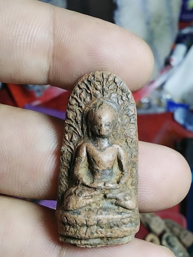 พระลือหน้ายักษ์ กรุเมืองเหนือ