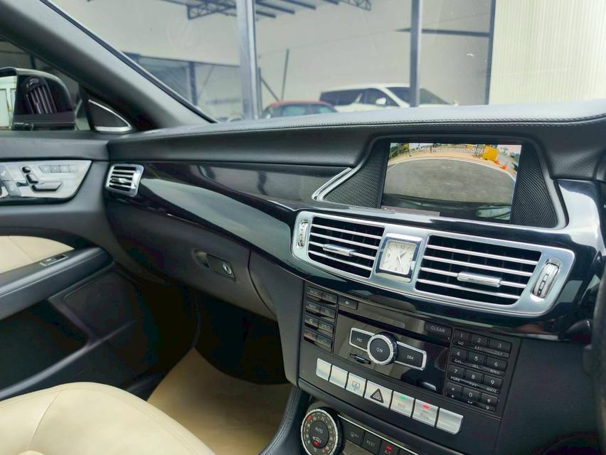 รหัสรถ KPV4630 2011 BENZ CLS 250D Diesel AMG 15