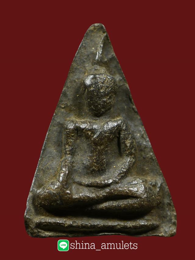 พระนางกำแพง เนื้อดิน