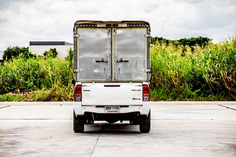 Toyota Revo 2.4J Plus Standard Cab สีขาว เกียร์ธรรมดา กระจกไฟฟ้า ปี 2018 8