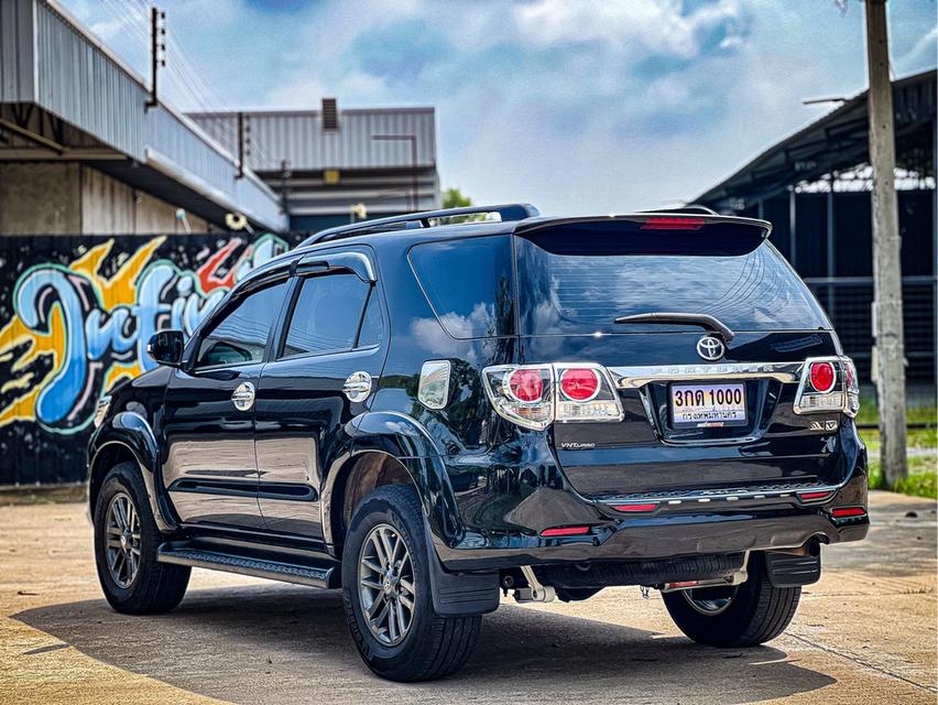 ขาย Toyota Fortuner 2.5V ปี15