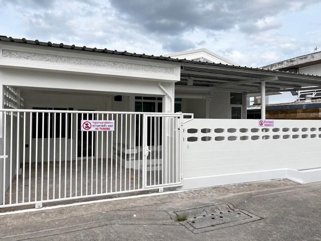 ให้เช่าบ้านเดี่ยวชั้นเดียว 50 ตร.ว. 3 ห้องนอน ซอยลาดพร้าว 87 ใกล้ MRT ลาดพร้าว 83 ใกล้ CDC เลียบด่วน 1