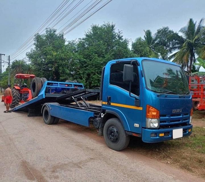 ขายด่วน Isuzu NPR-150 แรง ปี 2011