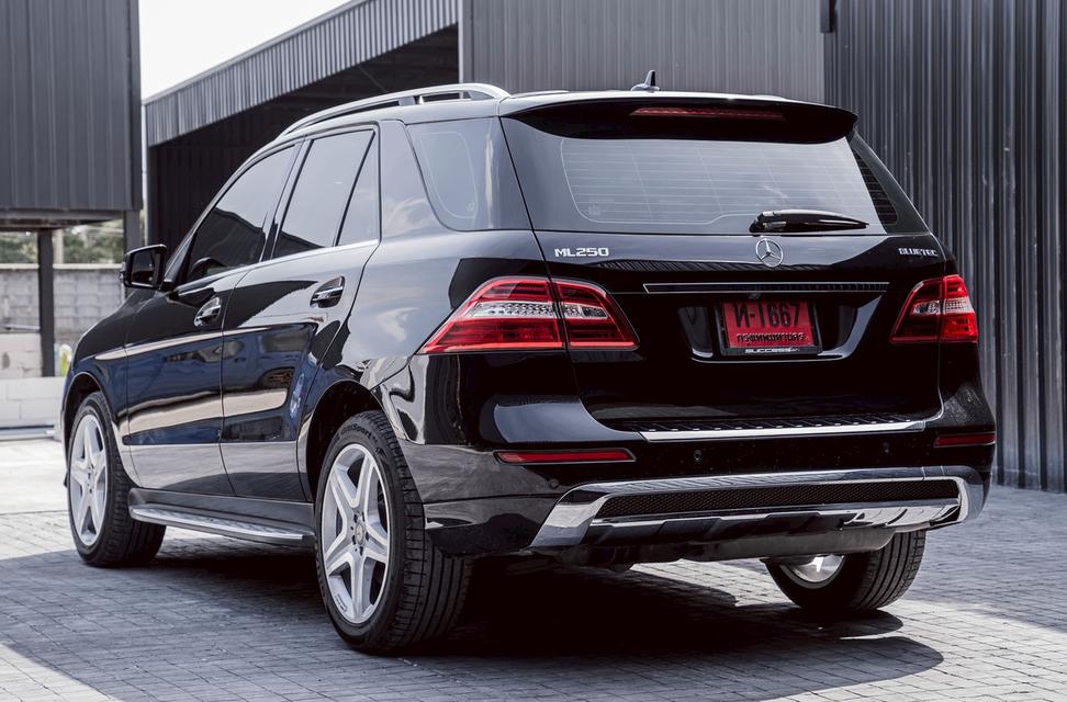 รหัสรถ 67GG9672 BENZ ML250 CDI Bluetec 4Matic AMG Package W166 Year 2015 14