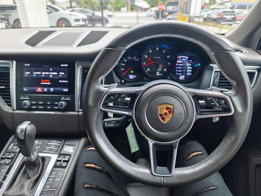 รหัสรถ KPV8866 PORSCHE MACAN 2.0 PDK 2018 11