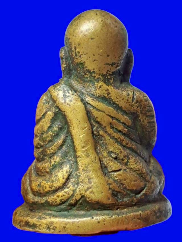 พระหล่อหลวงพ่อเงินเปิดเช่าบูชา รูปที่ 2